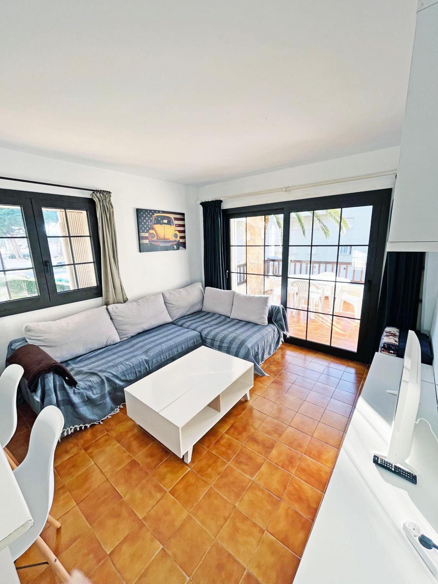 Apartamento En La Escala Con Piscina Y Parking L'Escala Exterior photo