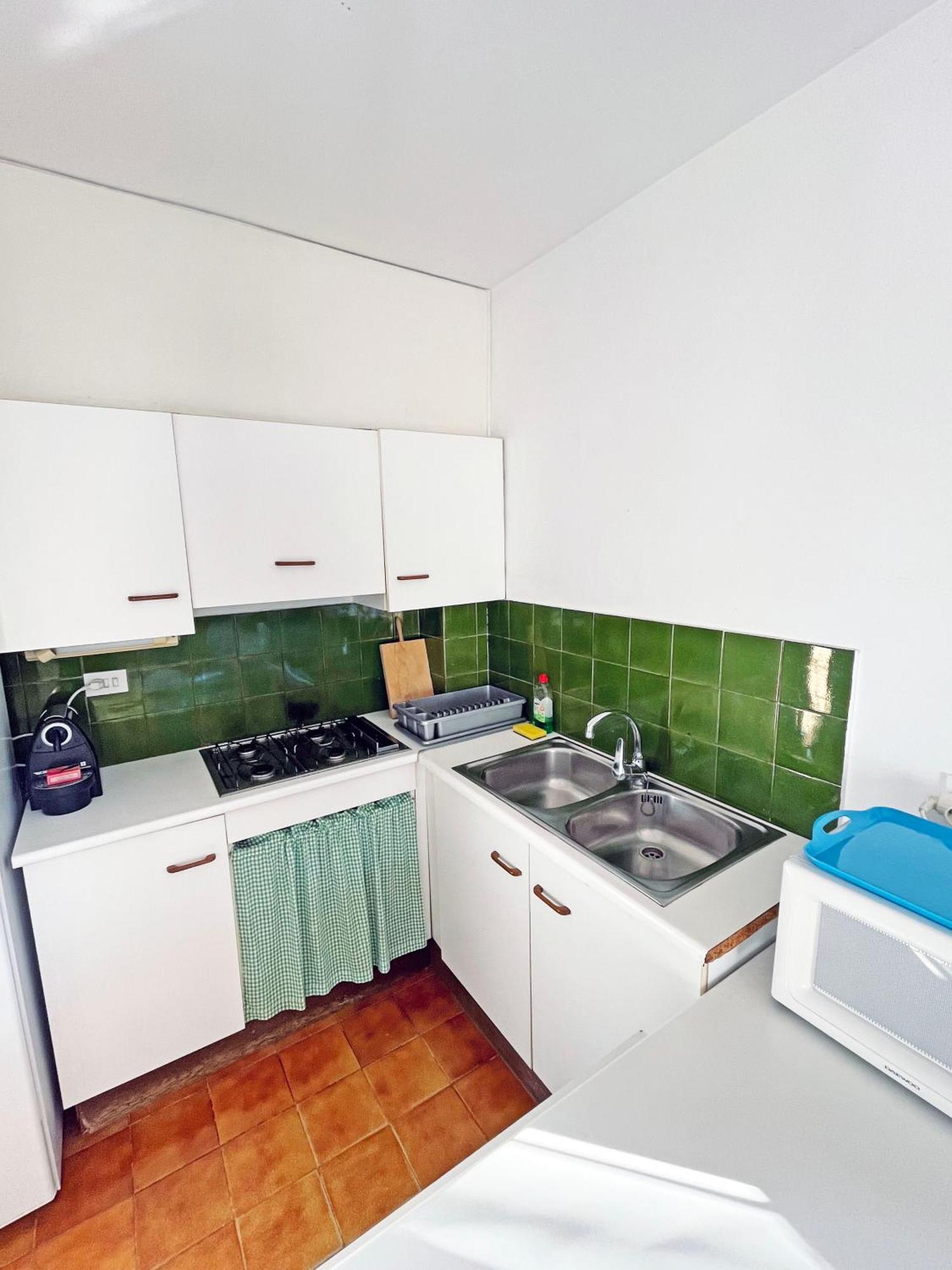 Apartamento En La Escala Con Piscina Y Parking L'Escala Exterior photo